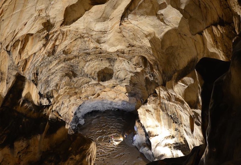 grotte-lombrives