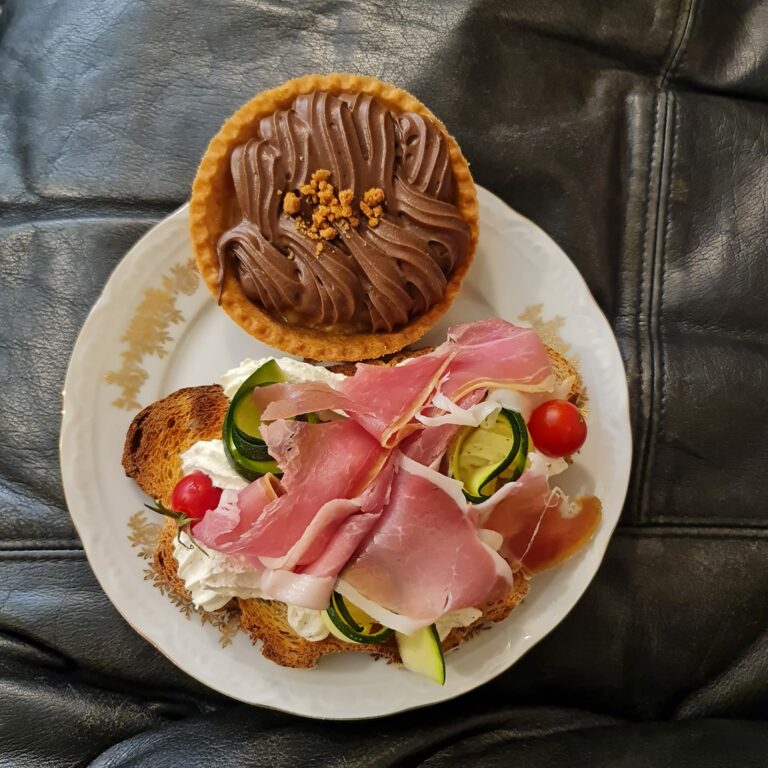 305988701 619746743158063 3083278654423123944 n 768x768