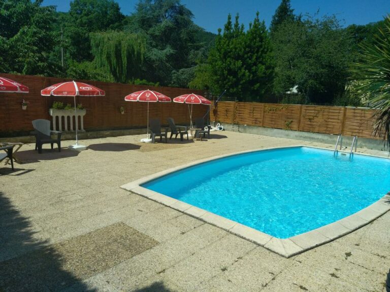 © Hôtel Le Castel d'Olmes